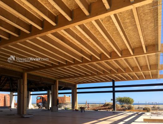Montake de cubierta tecnica con madera laminar y doble T con alma en OSB