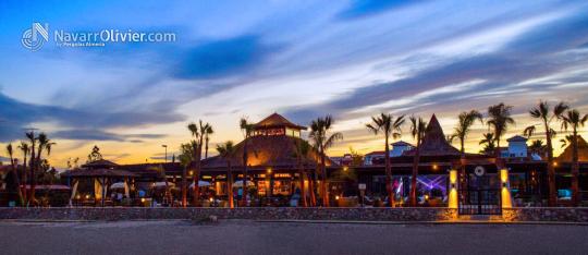 Construccion de cubiertas y pergolas para beach club en Vera, Puerto Rey