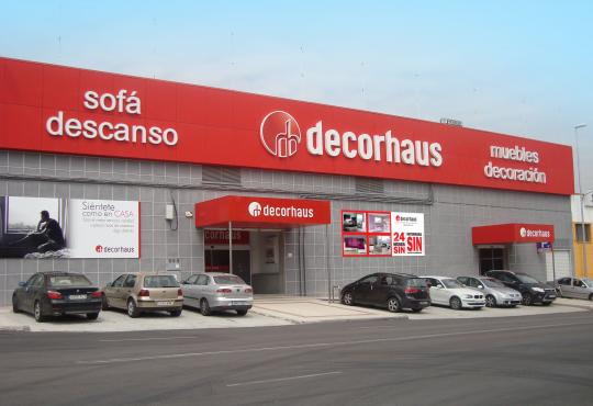 Decorhaus Viso, con 5000 m2 a tu disposición.