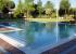 Piscina privada desbordante