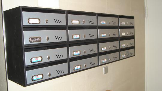 BUZONES PARA COMUNIDADES