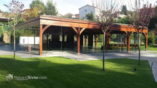Construcción de cubierta para salón de celebraciones
