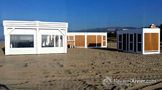 Chiringuito en modulo con pergola en catañuña