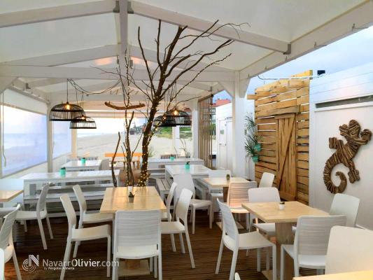 pérgola desmontable para chiringuito de madera