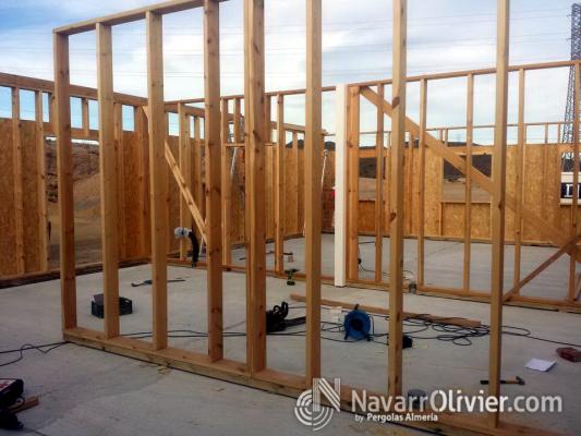 Montaje de casa de madera en Almería