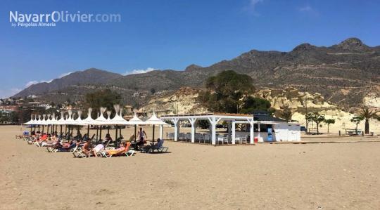 Chiringuito desmontable de 30 m2 con terraza en Murcia