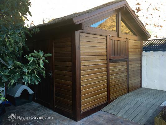 Caseta de madera para jardín