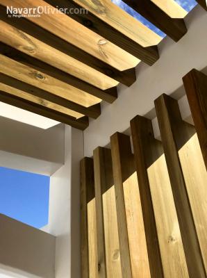 Detalle constructivo de pérgola de madera