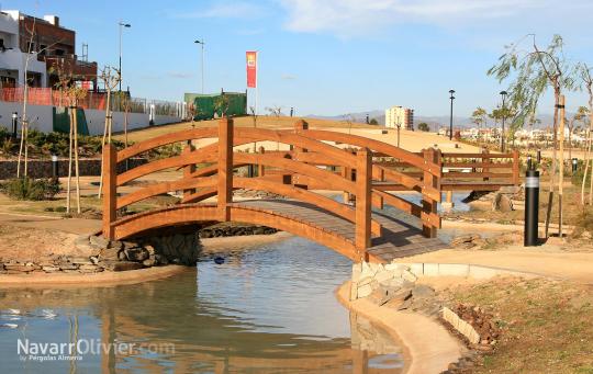 Puentes de madera para jardineria y paisajismo