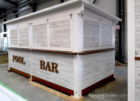Kiosco bar de madera para piscina
