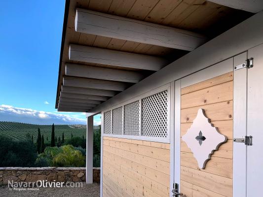 Casita de madera para jardin
