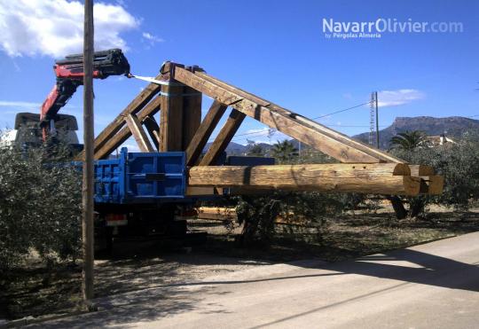 Cerchas de madera recuperada antigua