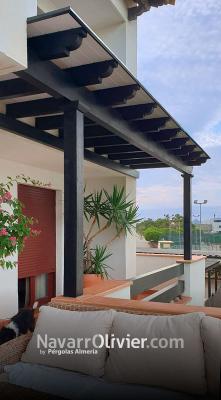 Pérgola para balcón