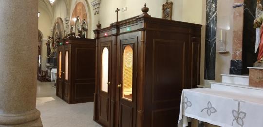 fabrica de confesionarios