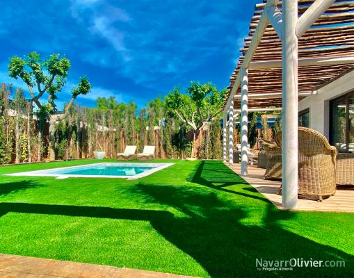 Casa modular para villa con piscina en campin de Girona