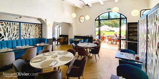 Reforma y decoración de restaurante en campo de goif
