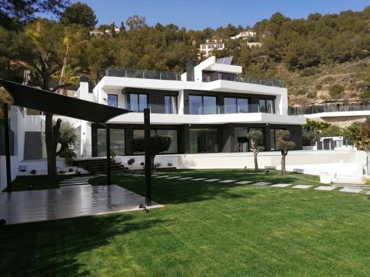 limpieza y mantenimiento chalets