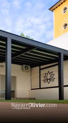 Pergola de madera para patio de vivienda zen