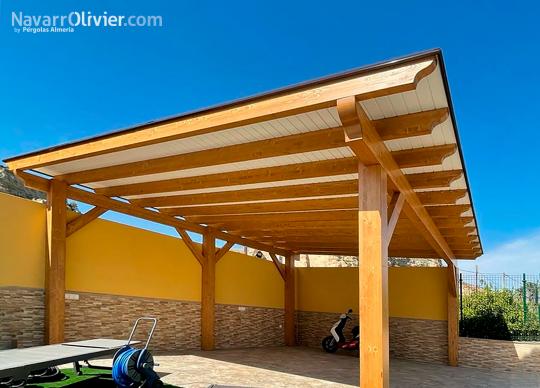 Cubierta de madera para exterior