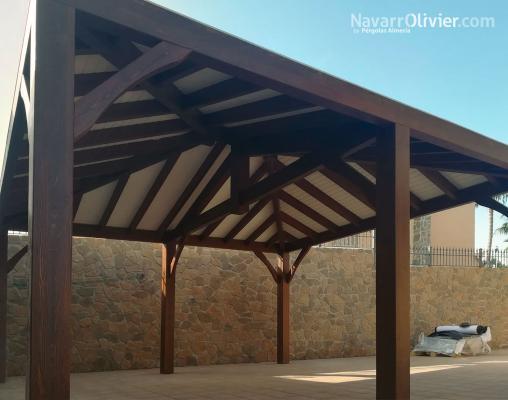 Pergola para jardin de madera a 4 aguas