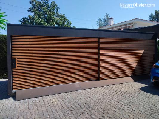 Construcción modular de garaje de metal y madera de diseño minimalista
