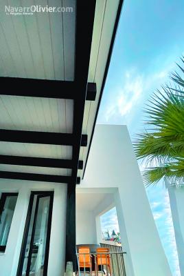 Pergola de madera para balcon en Macenas, Carboneras, Almería