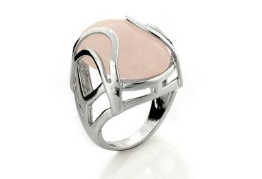 Anillo rodiado con cuarzo rosa