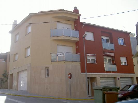Vivienda plurifamiliar en Montornés