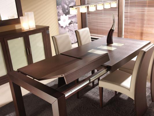 C.Novara mesa de comedor extensible.