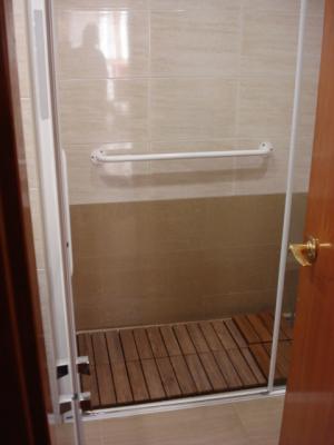 Ducha adaptada