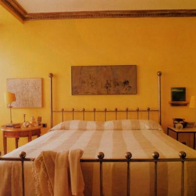 Diseño de cama matrimonio