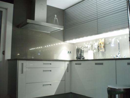 Cocina con Luz de Led