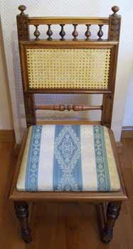 Silla de Nogal Castellano restaurada