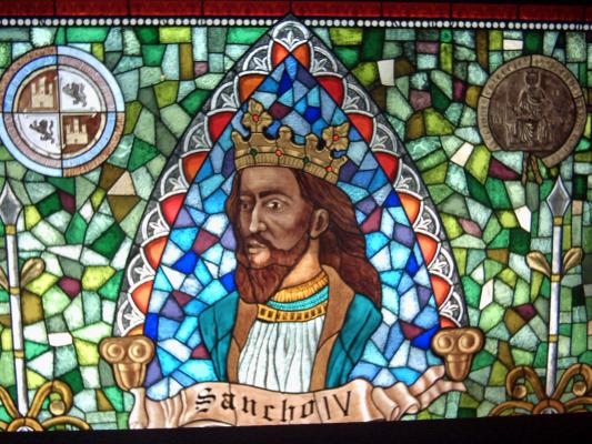 Vidriera medieval de extraordinarias dimensiones