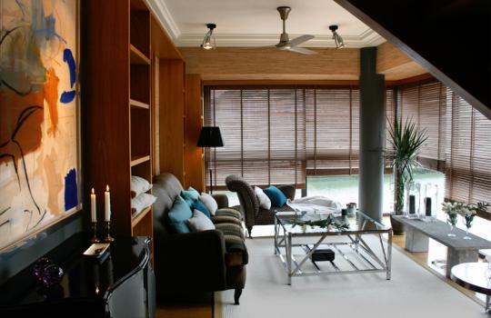 Duplex sobre la ría de Bilbao.