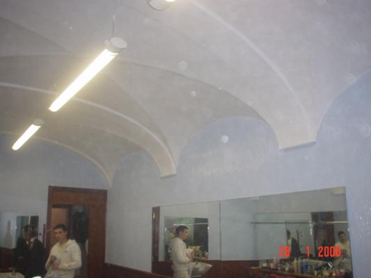 INTERIORES