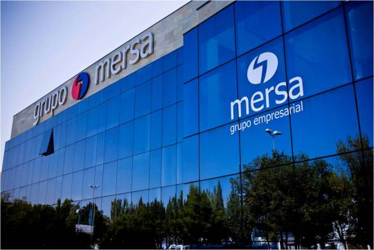 Fachada de Grupo Mersa, sede en Tomelloso, también diseñada por ART DECÓ