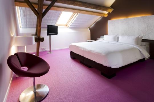 Bolon Now pink