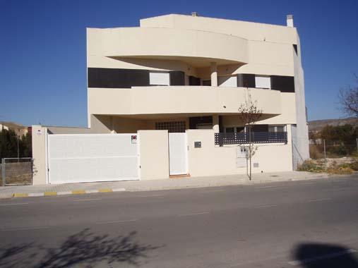 Obra mueva casa unifamiliar