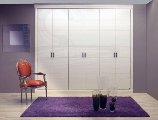Armario puertas abatibles