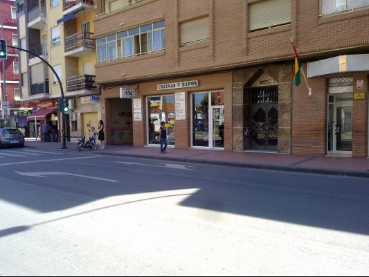 FACHDA TIENDA NUEVA