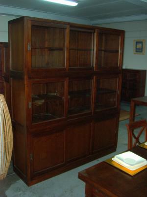 vitrina puertas de corredera