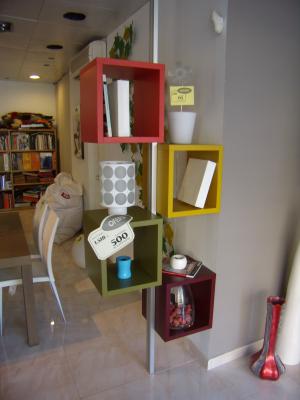 Estantería cubos colores - 75 x 36 cm - ajustable a techo 