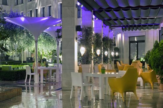HOTELES