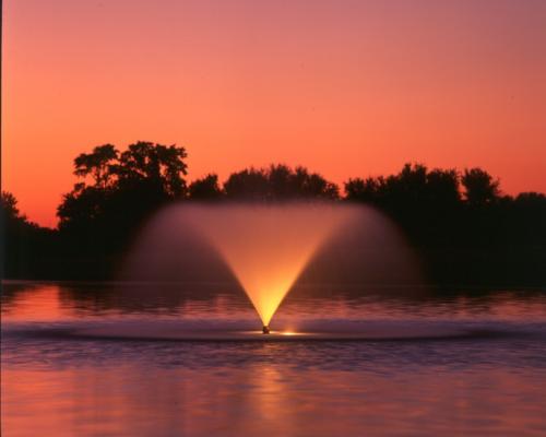 FUENTE FLOTANTE TORNADO