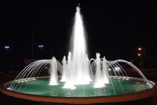 FUENTE CHORROS PARABÓLICOS