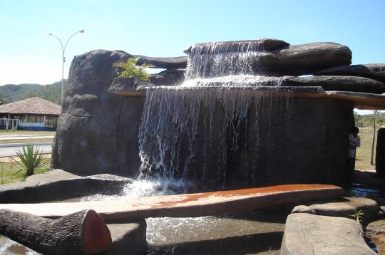 CASCADA 12