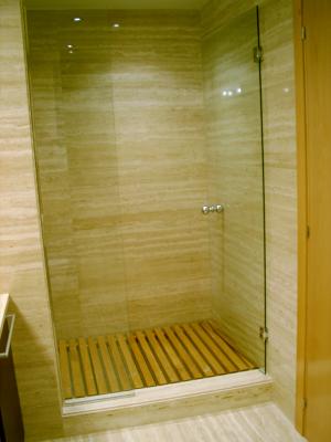 Baño en Travertino 