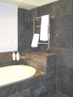 Baño En Piedra negra Vieja Anticnovo