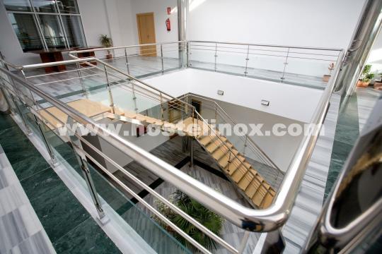Barandilla acero inox mixta con vidrios y tubitos